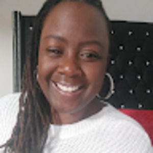 Meet your Posher, Yolanda